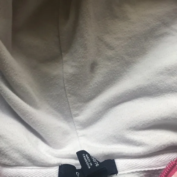 Two Gap girls zipper hoodie - Picture 9 of 9